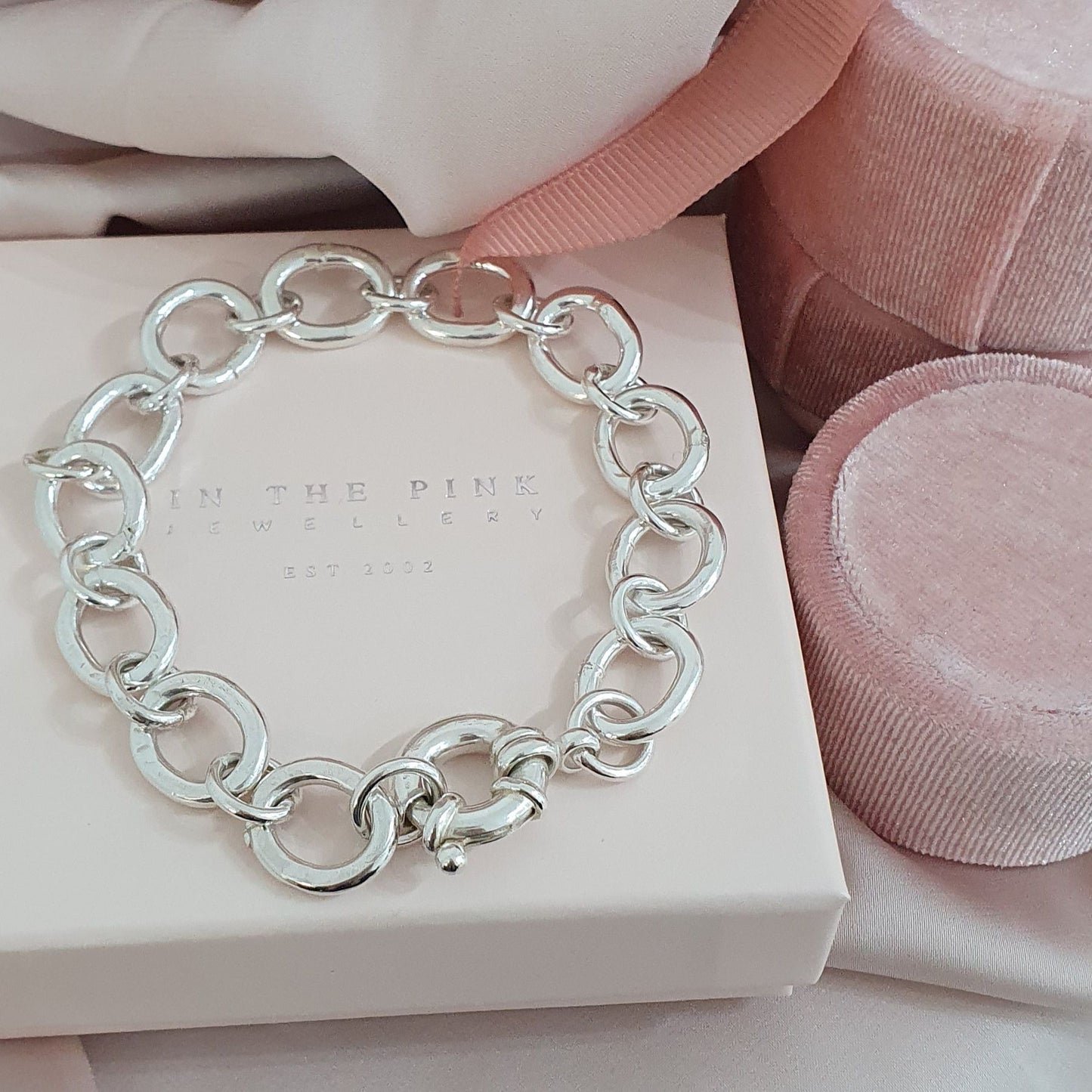 Signature Oval Link Bracelet