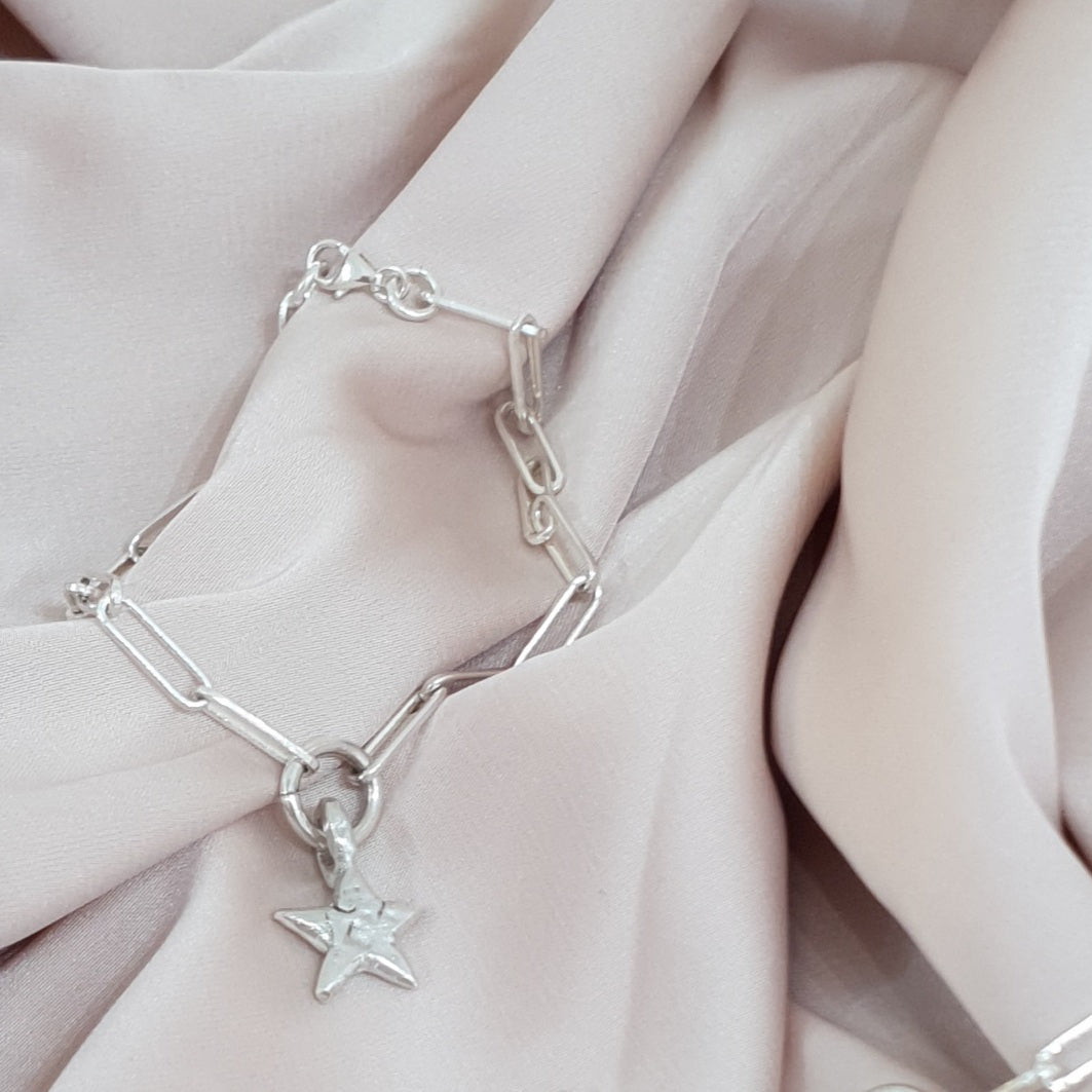 Signature Mini Star Trace Bracelet