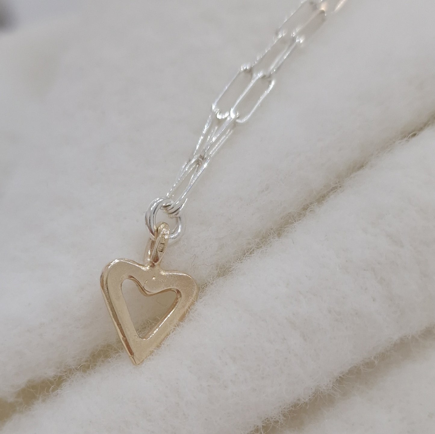 Signature Gold Open Heart Trace Necklace