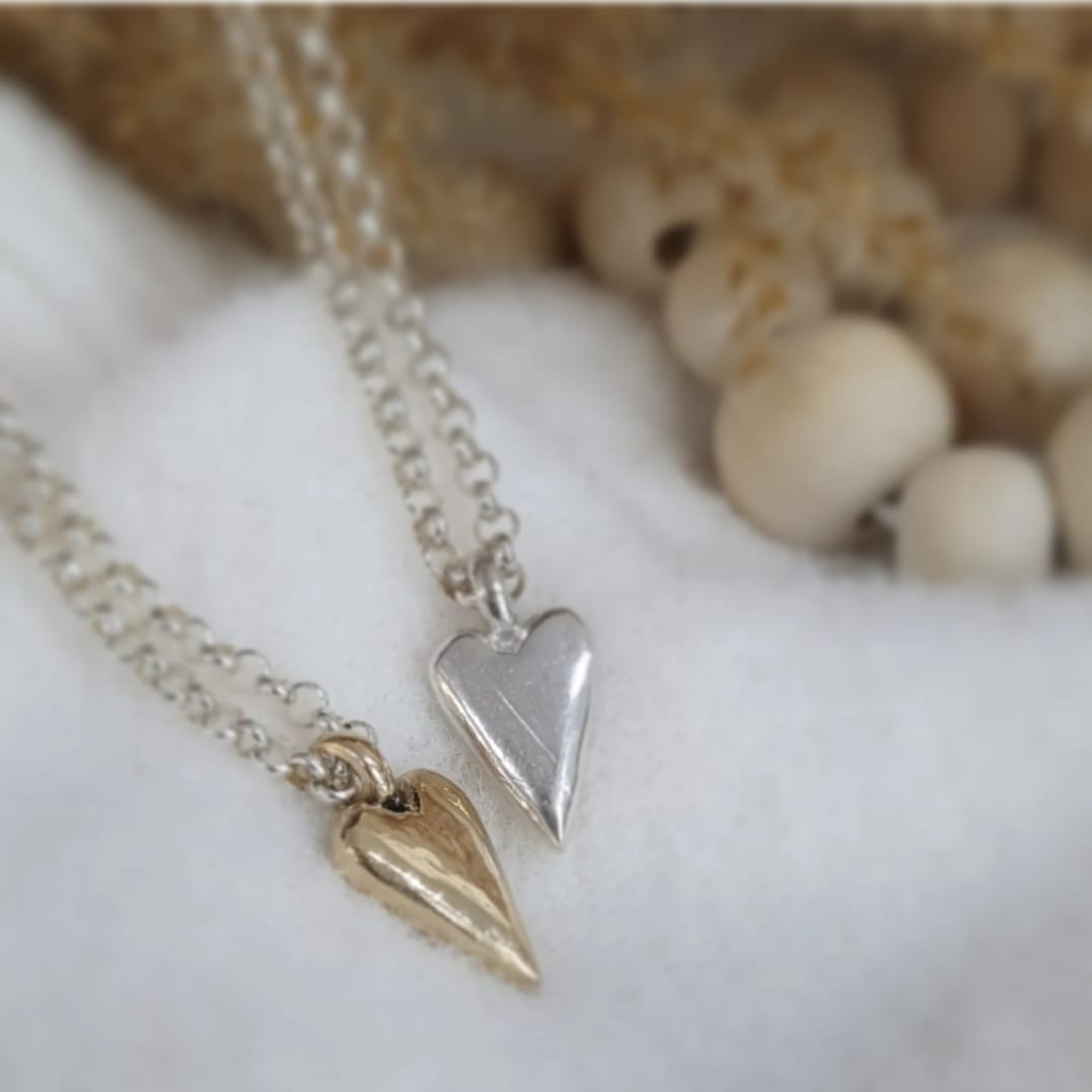 Signature Maxi Amore Heart Necklace